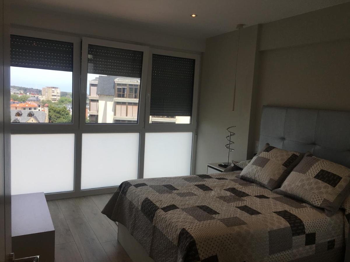 Playa Del Sardinero Zonahotelreal 桑坦德 外观 照片